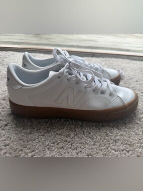 New Balance White Pro Court with Gum Sole Women’s Athletic Sneakers